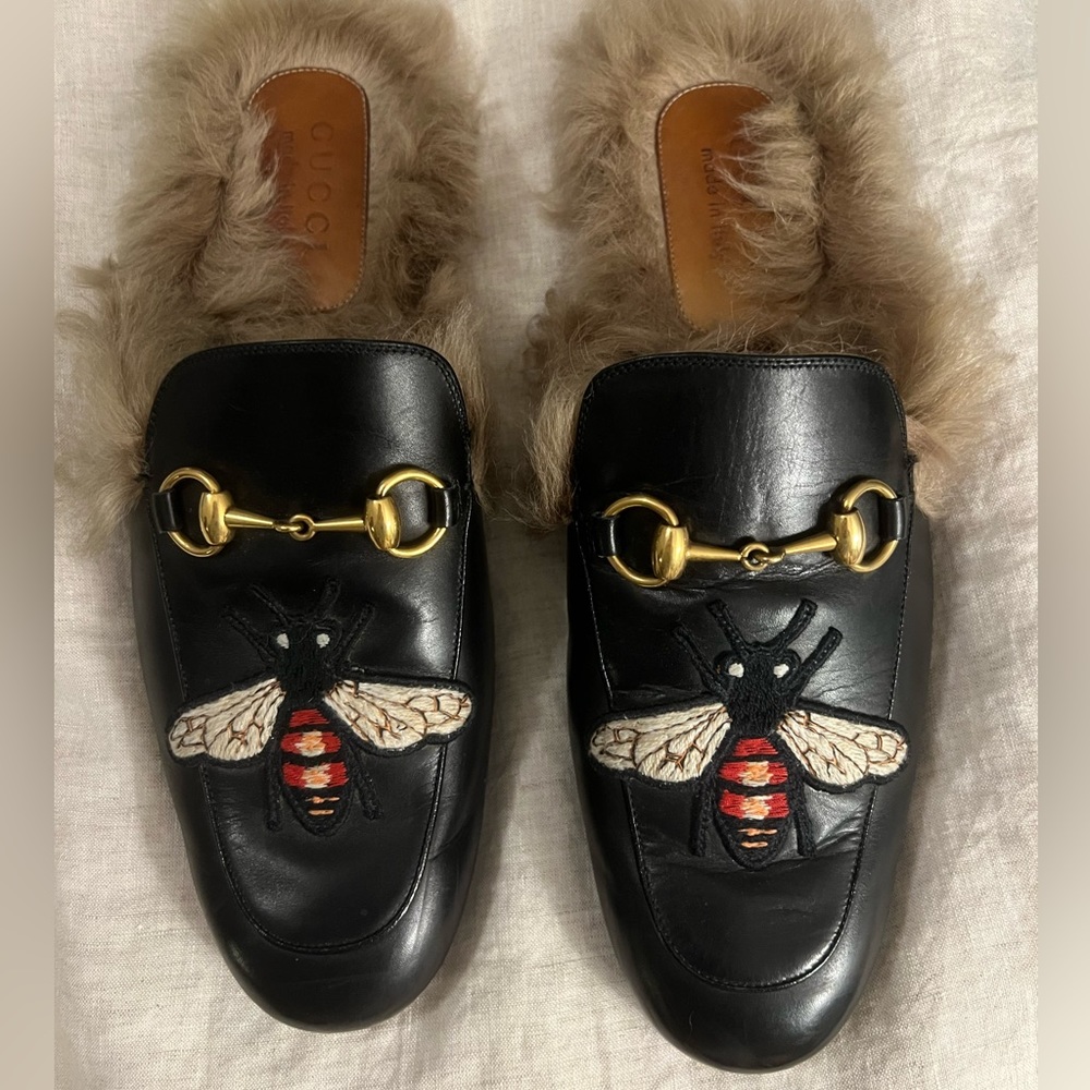Gucci Men’s Princetown Horsebit Shearling-Lined Leather Loafers, 7 US/40 EU